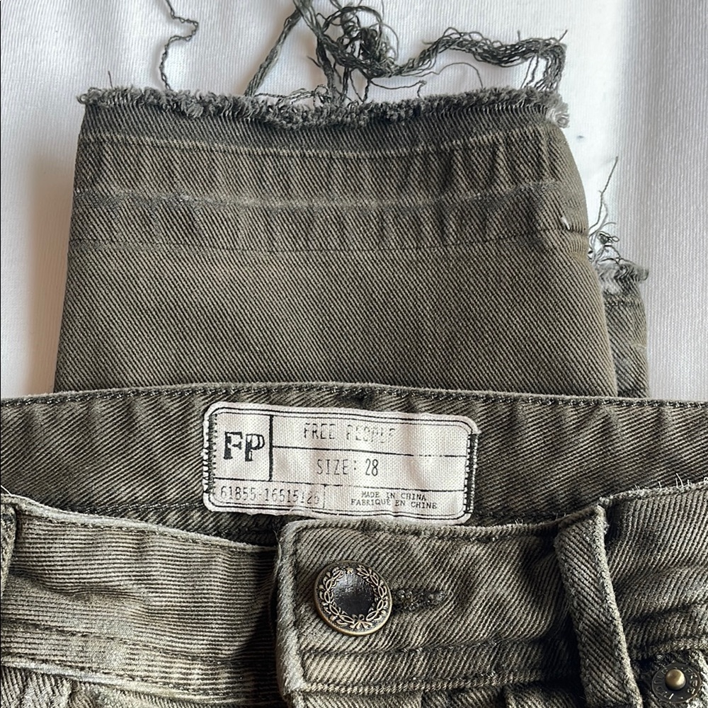 Free People Olive Green Cargo Pants - Picture 6 of 6
